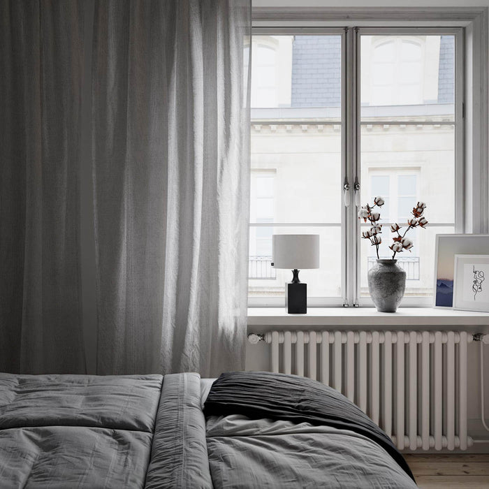 Pöytävalaisin Woody matala musta/valkoinen