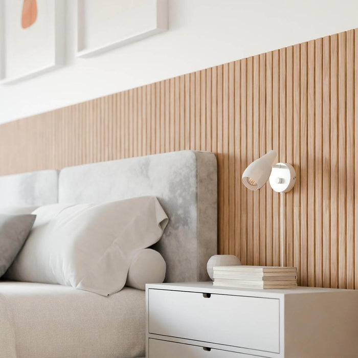 Seinävalaisin Moon valkoinen